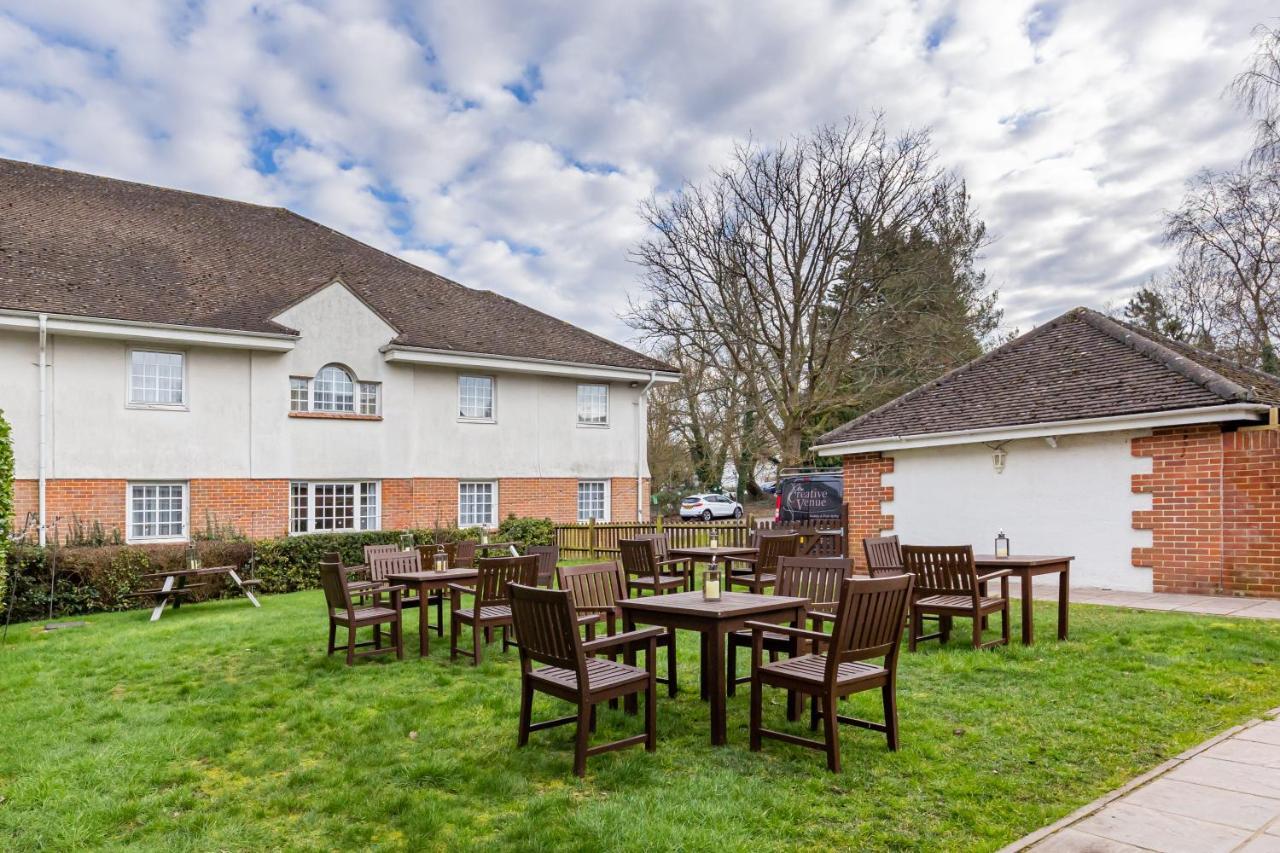 Mercure Tunbridge Wells Hotel Exterior photo