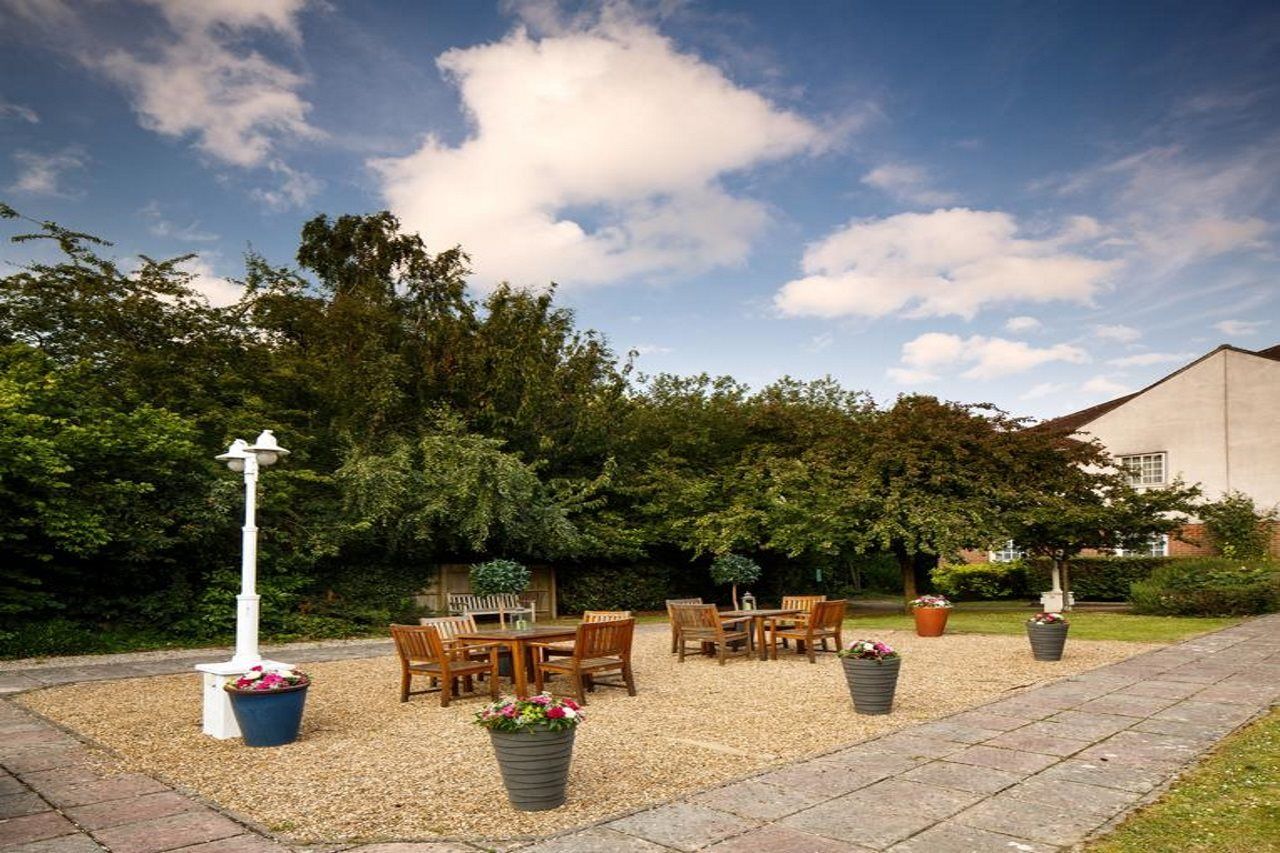Mercure Tunbridge Wells Hotel Exterior photo